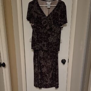 Karin Stevens Floral Brown And White Skirt Set Sz 16p